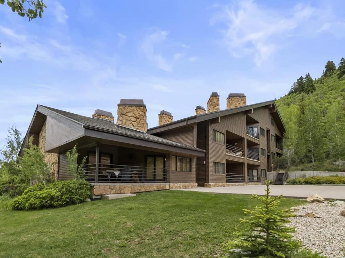 Gorgeous 1Br Steps From Lifts With Private Hot Tub Villa Park City Exterior photo