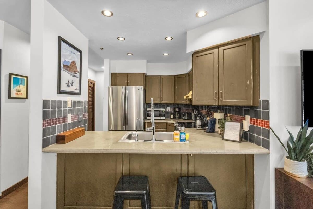 Gorgeous 1Br Steps From Lifts With Private Hot Tub Villa Park City Exterior photo