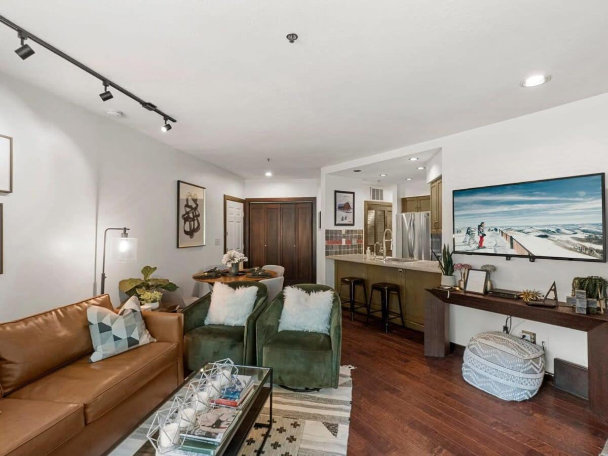 Gorgeous 1Br Steps From Lifts With Private Hot Tub Villa Park City Exterior photo
